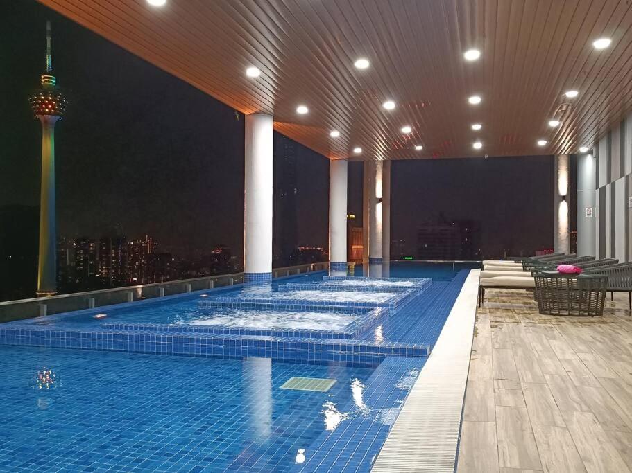 Апартаменти Cl 30A Super Kl View Infinity Pool Klcc Куала-Лумпур Екстер'єр фото
